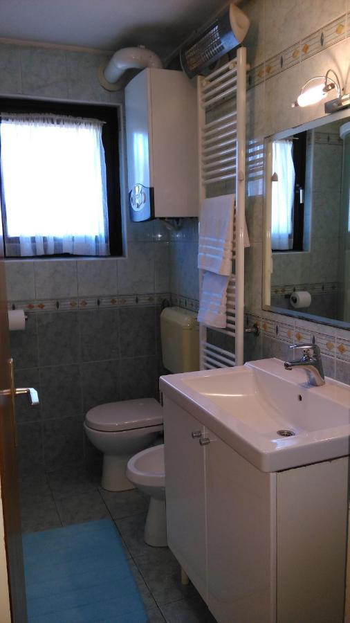Appartement Lair By The Sea - Stoja, Pula Extérieur photo